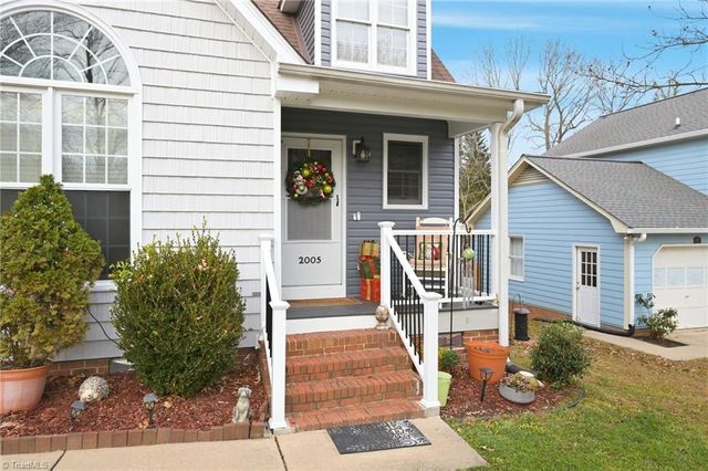 2005 Carlisle Way, High Point, NC 27265