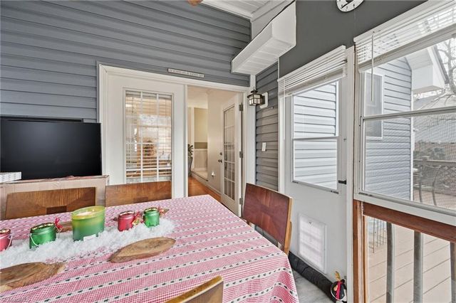 2005 Carlisle Way, High Point, NC 27265