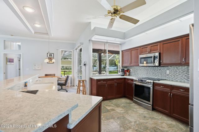 18729 Bascomb Lane, Hudson, FL 34667