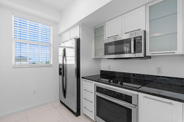 235 NE 1ST Street 505, Delray Beach, FL 33444