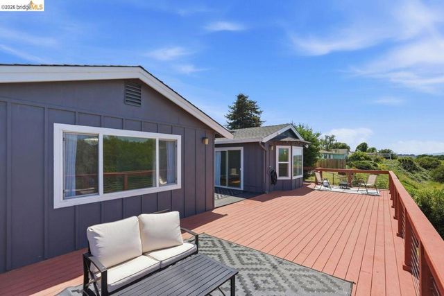 2269 Cypress Ave, San Pablo, CA 94806