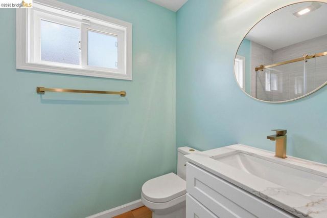 2269 Cypress Ave, San Pablo, CA 94806