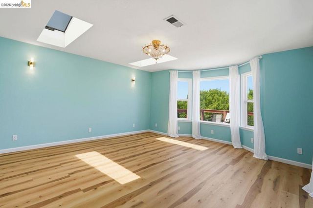 2269 Cypress Ave, San Pablo, CA 94806
