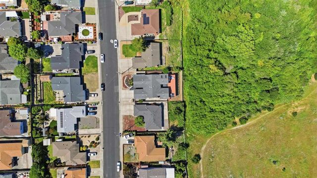 2269 Cypress Ave, San Pablo, CA 94806