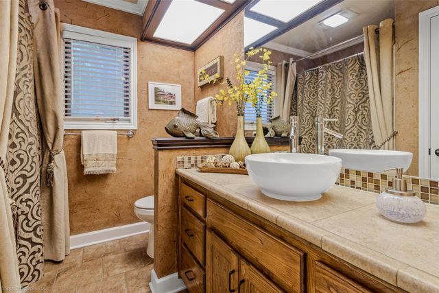 223 Enchanted Drive, Enchanted Oaks, TX 75156