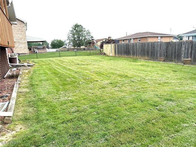 120 Kennedy Avenue, Follansbee, WV 26037