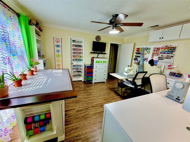 2709 Fairway Park Street, Grand Prairie, TX 75050
