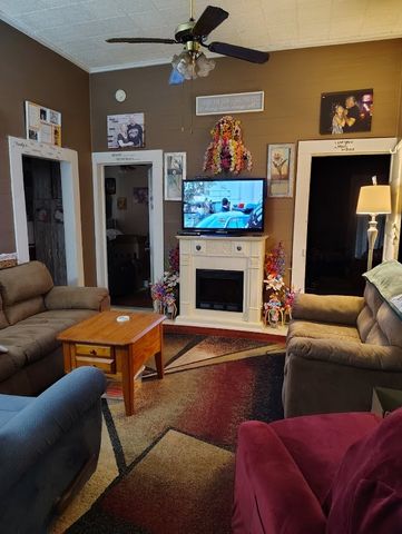 27701 Beulah Church Rd, Opp, AL 36467