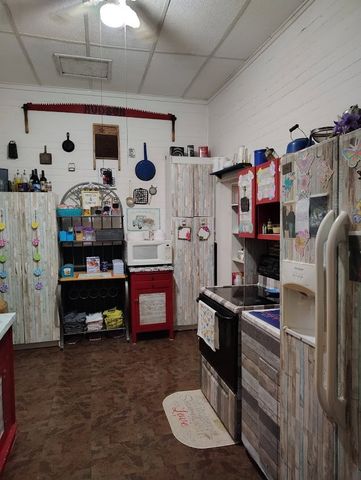 27701 Beulah Church Rd, Opp, AL 36467