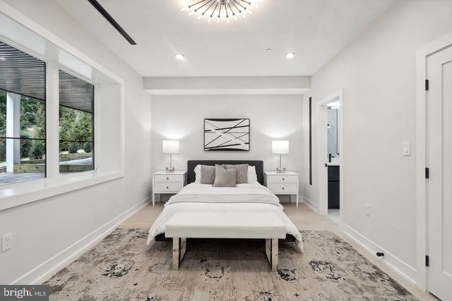 4920 NW LOUGHBORO RD NW, Washington, DC 20016