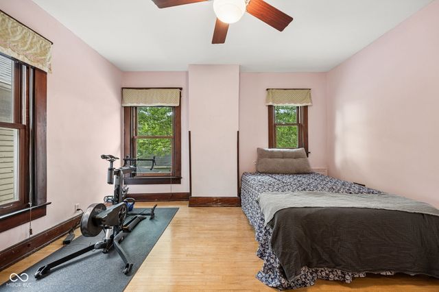 711 Woodruff Place East Drive, Indianapolis, IN 46201
