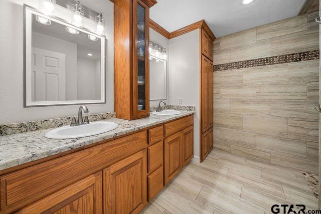 15993 Big Oak Bay, Tyler, TX 75707