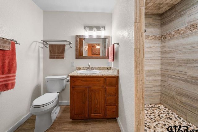 15993 Big Oak Bay, Tyler, TX 75707