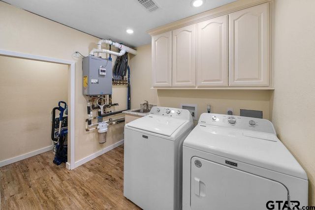 15993 Big Oak Bay, Tyler, TX 75707