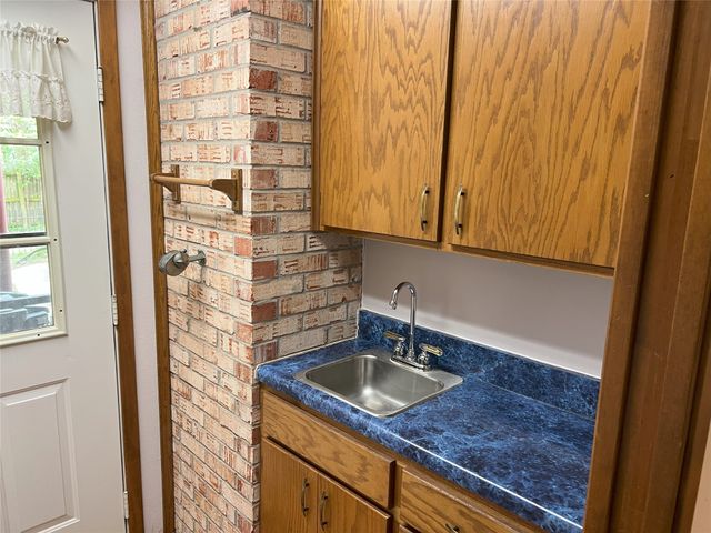 2713 Yorkshire Drive, Sherman, TX 75092