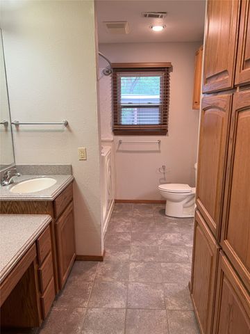 2713 Yorkshire Drive, Sherman, TX 75092