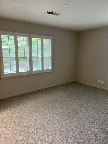 2713 Yorkshire Drive, Sherman, TX 75092