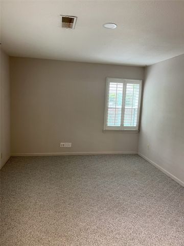 2713 Yorkshire Drive, Sherman, TX 75092