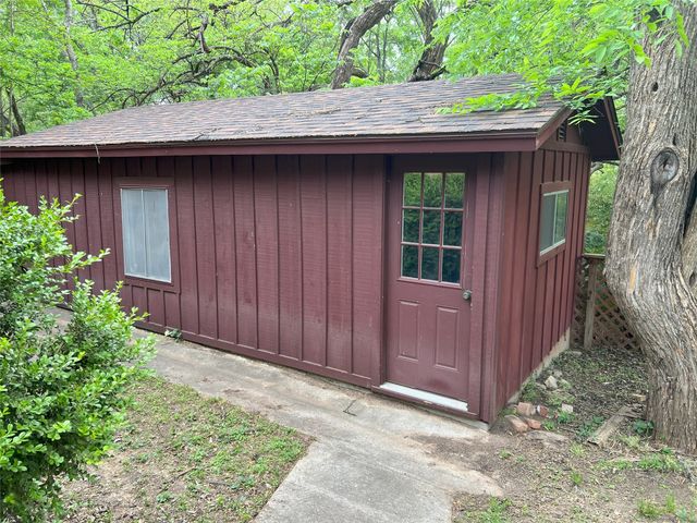 2713 Yorkshire Drive, Sherman, TX 75092