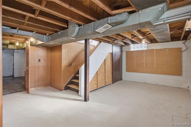 929 Larkmoor Boulevard, Berkley, MI 48072