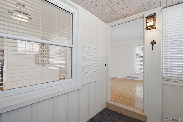 929 Larkmoor Boulevard, Berkley, MI 48072