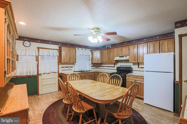 1305 DELVALE AVE, Baltimore, MD 21222