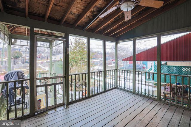 1305 DELVALE AVE, Baltimore, MD 21222