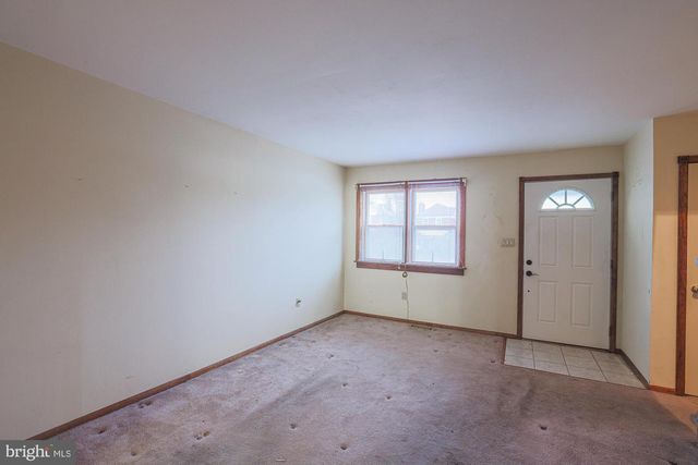 1305 DELVALE AVE, Baltimore, MD 21222