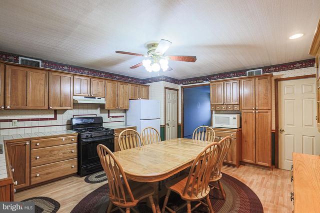 1305 DELVALE AVE, Baltimore, MD 21222