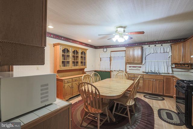 1305 DELVALE AVE, Baltimore, MD 21222