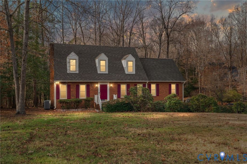 4424 Litchfield Dr, Chesterfield, VA 23832