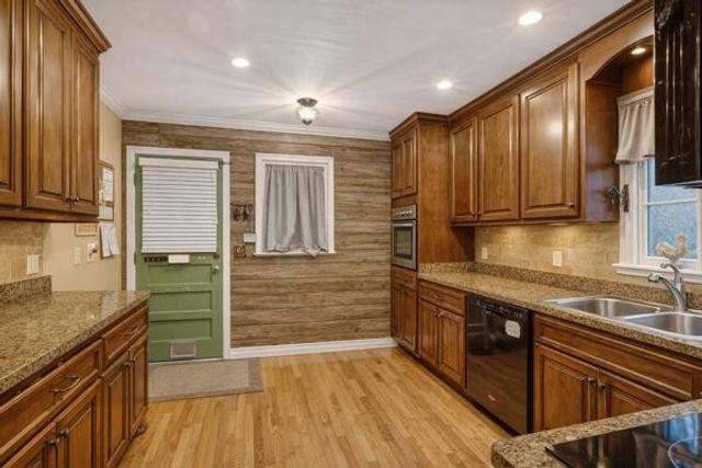 110 S Linda Dr, Shelbyville, TN 37160