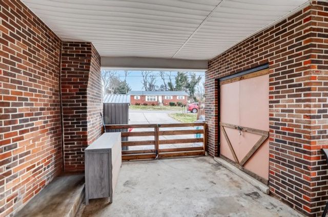 110 S Linda Dr, Shelbyville, TN 37160