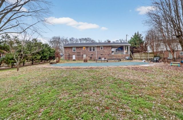 110 S Linda Dr, Shelbyville, TN 37160