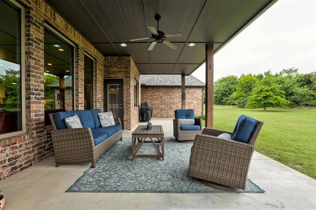 365 Old Branch Road, Choctaw, OK 73020
