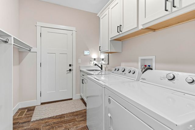 3911 Travers Circle, Manhattan, KS 66503