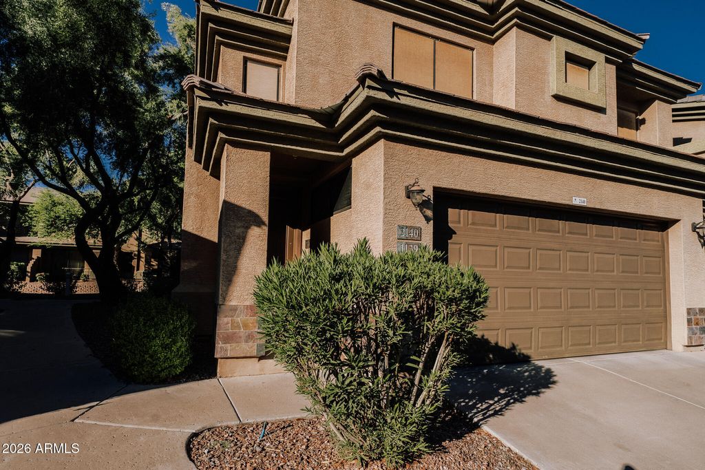 705 W QUEEN CREEK Road 2140, Chandler, AZ 85248 — exterior