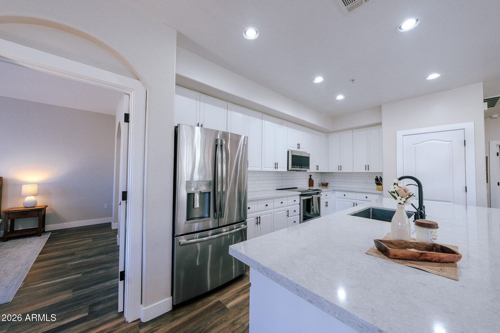 705 W QUEEN CREEK Road 2140, Chandler, AZ 85248 — photo 4