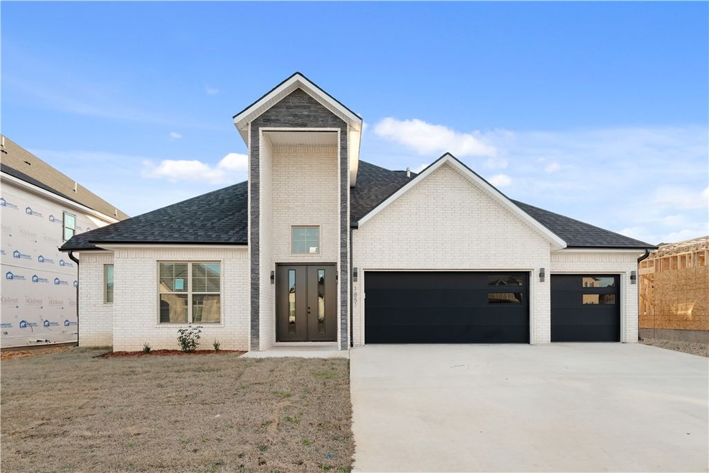 1851 Lotus Road, Centerton, AR 72719