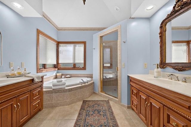 3223 13th PLACE, Kenosha, WI 53144