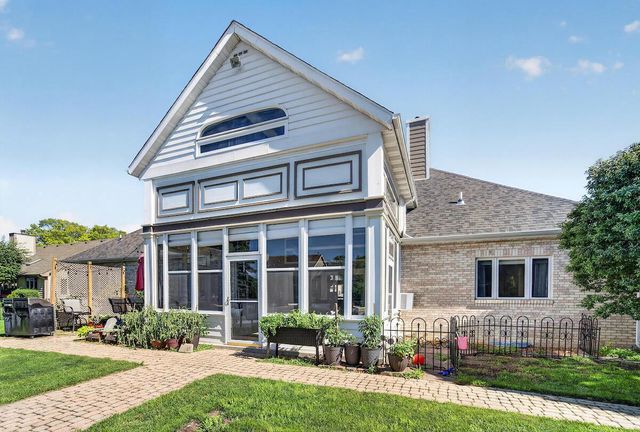 3223 13th PLACE, Kenosha, WI 53144