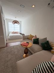 526 15th St 12, Miami Beach, FL 33139