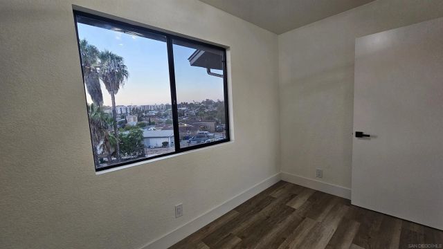 5210 Roswell, San Diego, CA 92114