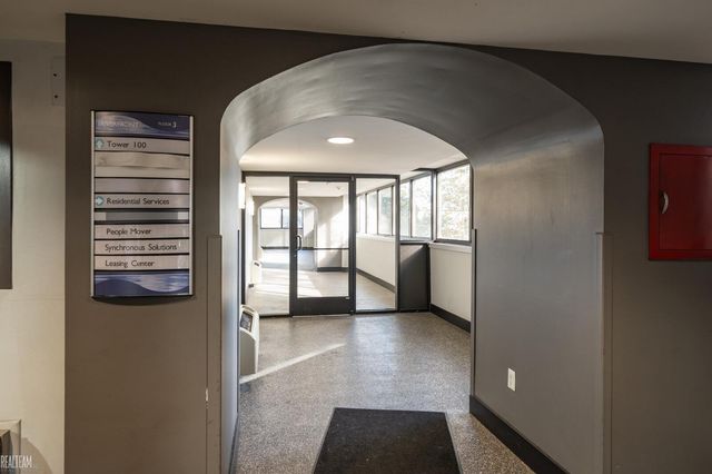 1001 Jefferson Avenue, Detroit, MI 48226