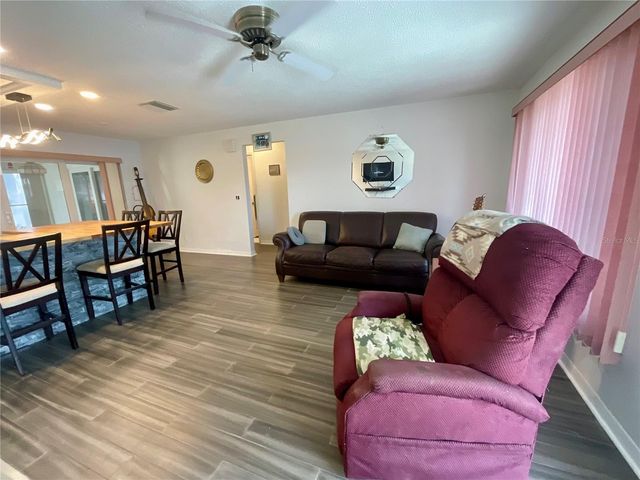 10052 45TH WAY N, Pinellas Park, FL 33782