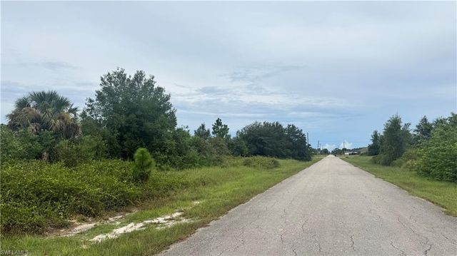 1808 Irving AVE, Lehigh Acres, FL 33972