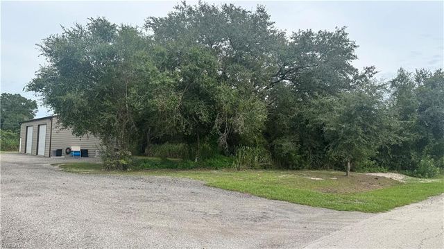 1808 Irving AVE, Lehigh Acres, FL 33972