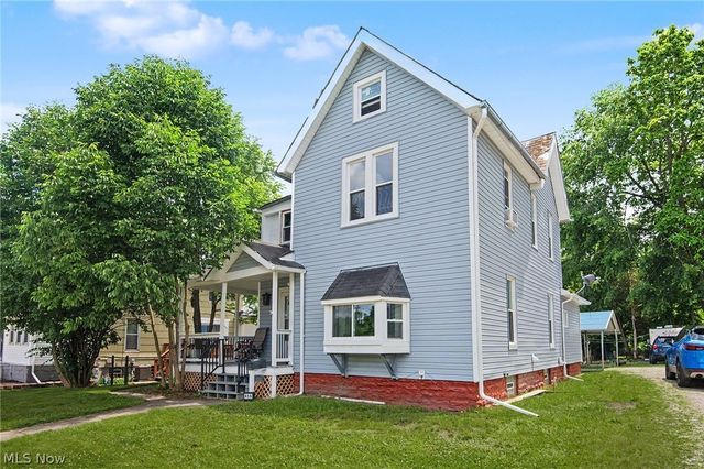 853 Summit Street NW, Warren, OH 44485