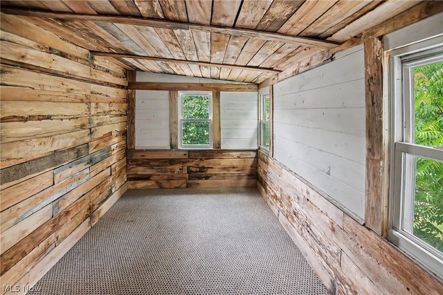 853 Summit Street NW, Warren, OH 44485