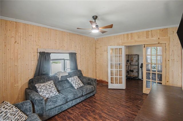 853 Summit Street NW, Warren, OH 44485